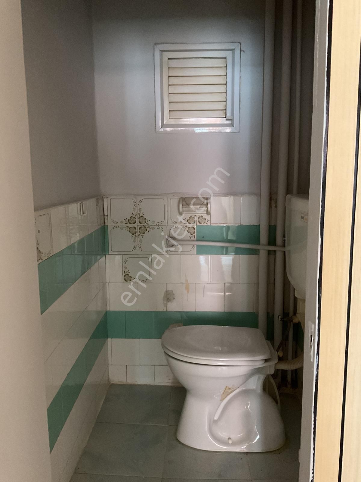 Tunalı'nın En Güzel Yeri Büklüm Sokak'ta Ön Cephe 3+1 Otoparklı - Görsel 22