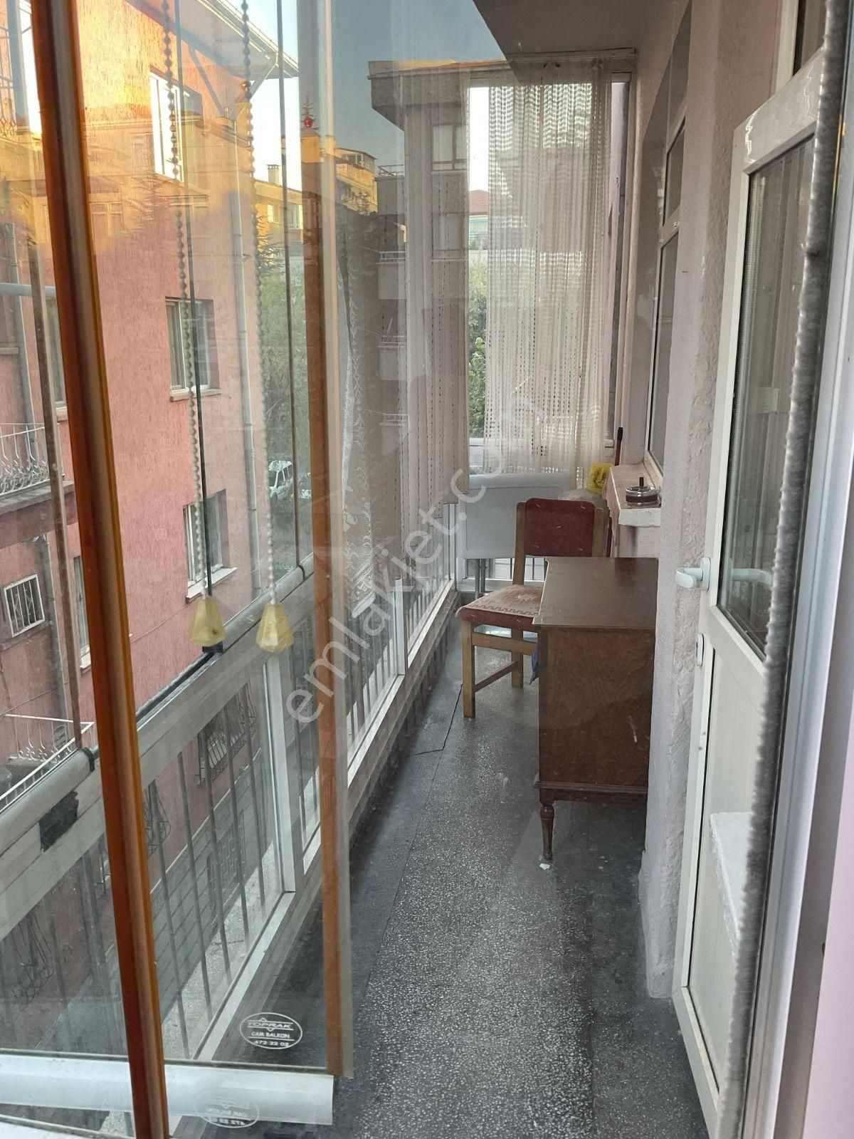 Tunalı'nın En Güzel Yeri Büklüm Sokak'ta Ön Cephe 3+1 Otoparklı - Görsel 19