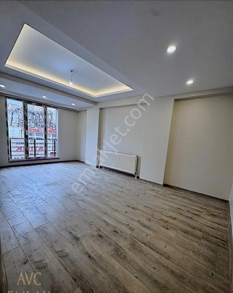 Yeşilova'da E-5'e 2 Dakika! Köşe Konum, Kapalı Otoparklı Sıfır 2 - Görsel 4