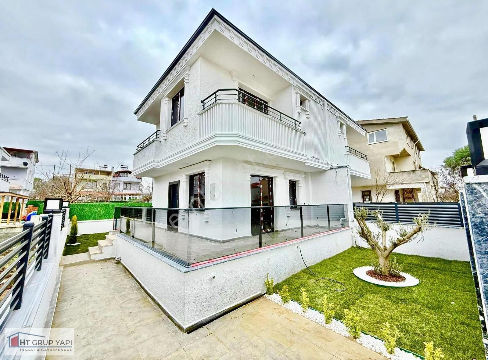 ▃▅▇ht Grup▇▅▃çiçek Gibi Huzur Dolu Merkezi Konumda Villa