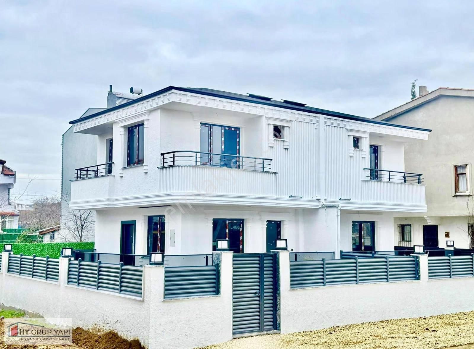 ▃▅▇ht Grup▇▅▃çiçek Gibi Huzur Dolu Merkezi Konumda Villa - Görsel 32