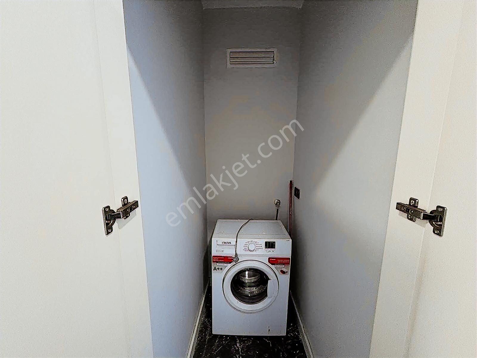 Azur Marmara Sitesin'de Panoromik Deniz Manzaralı 2+1 Daire - Görsel 6