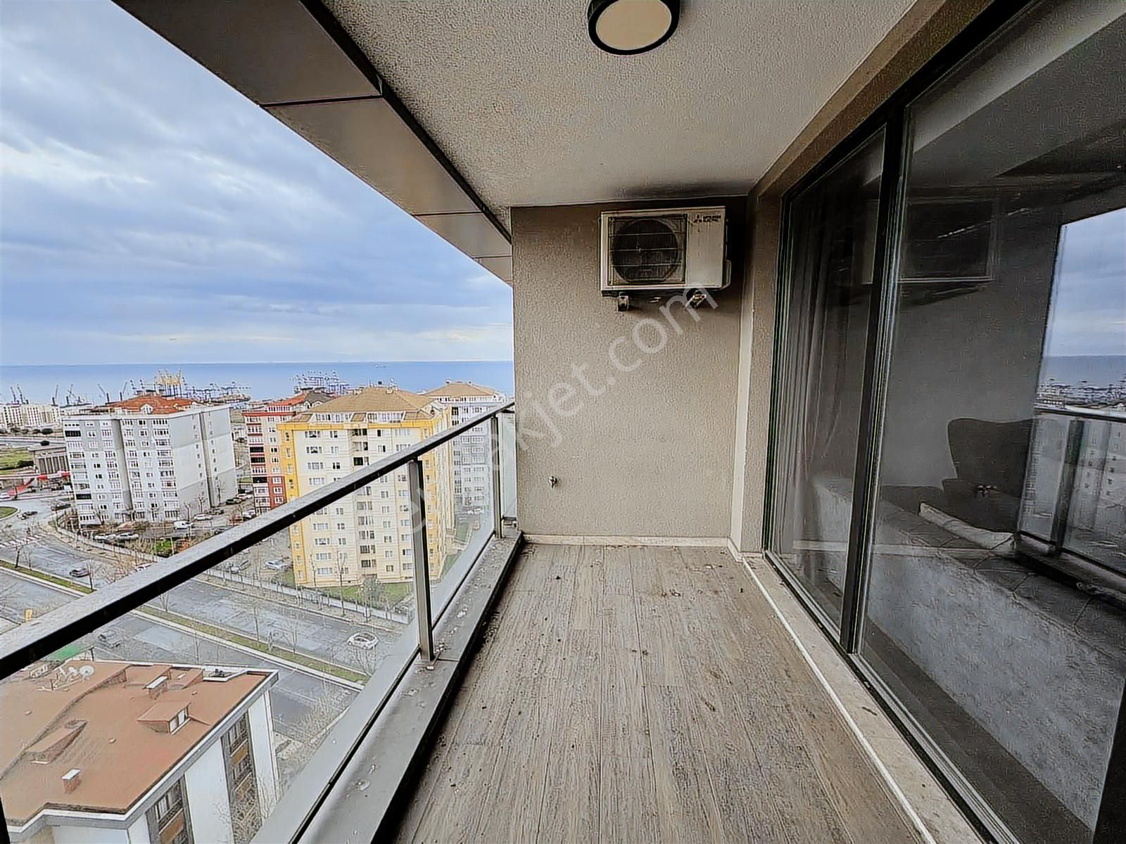 Azur Marmara Sitesin'de Panoromik Deniz Manzaralı 2+1 Daire - Görsel 3