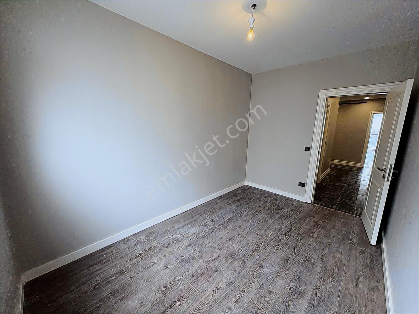 Azur Marmara Sitesin'de Sıfır Deniz Manzaralı Satılık 3+1 Daire - Görsel 4