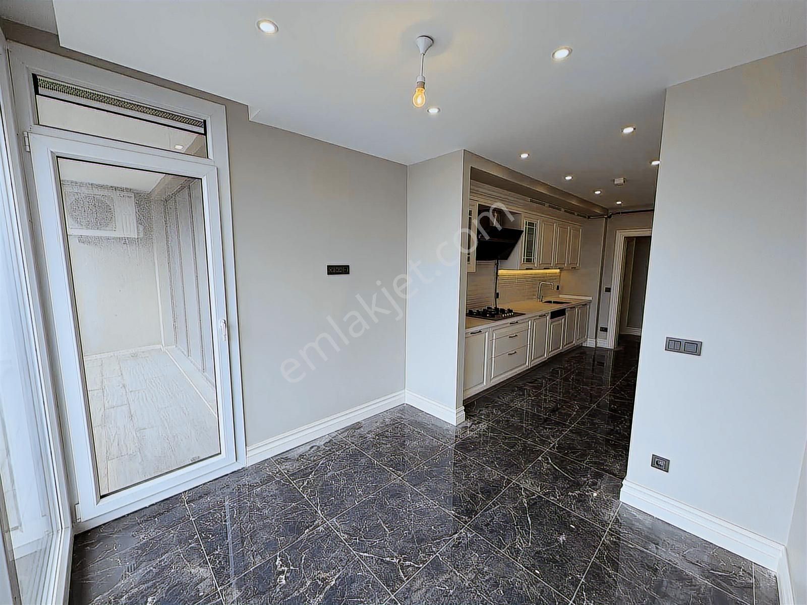 Azur Marmara Sitesin'de Sıfır Deniz Manzaralı Satılık 3+1 Daire - Görsel 25