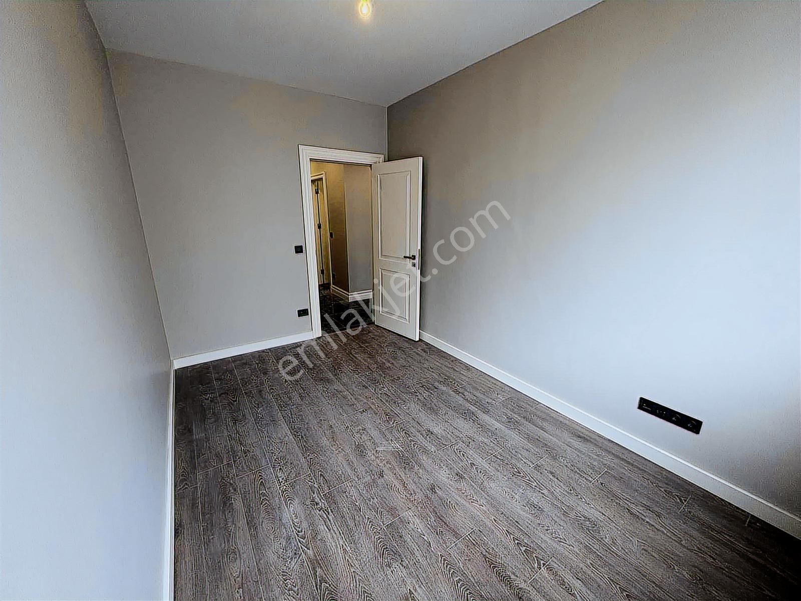 Azur Marmara Sitesin'de Sıfır Deniz Manzaralı Satılık 3+1 Daire - Görsel 13