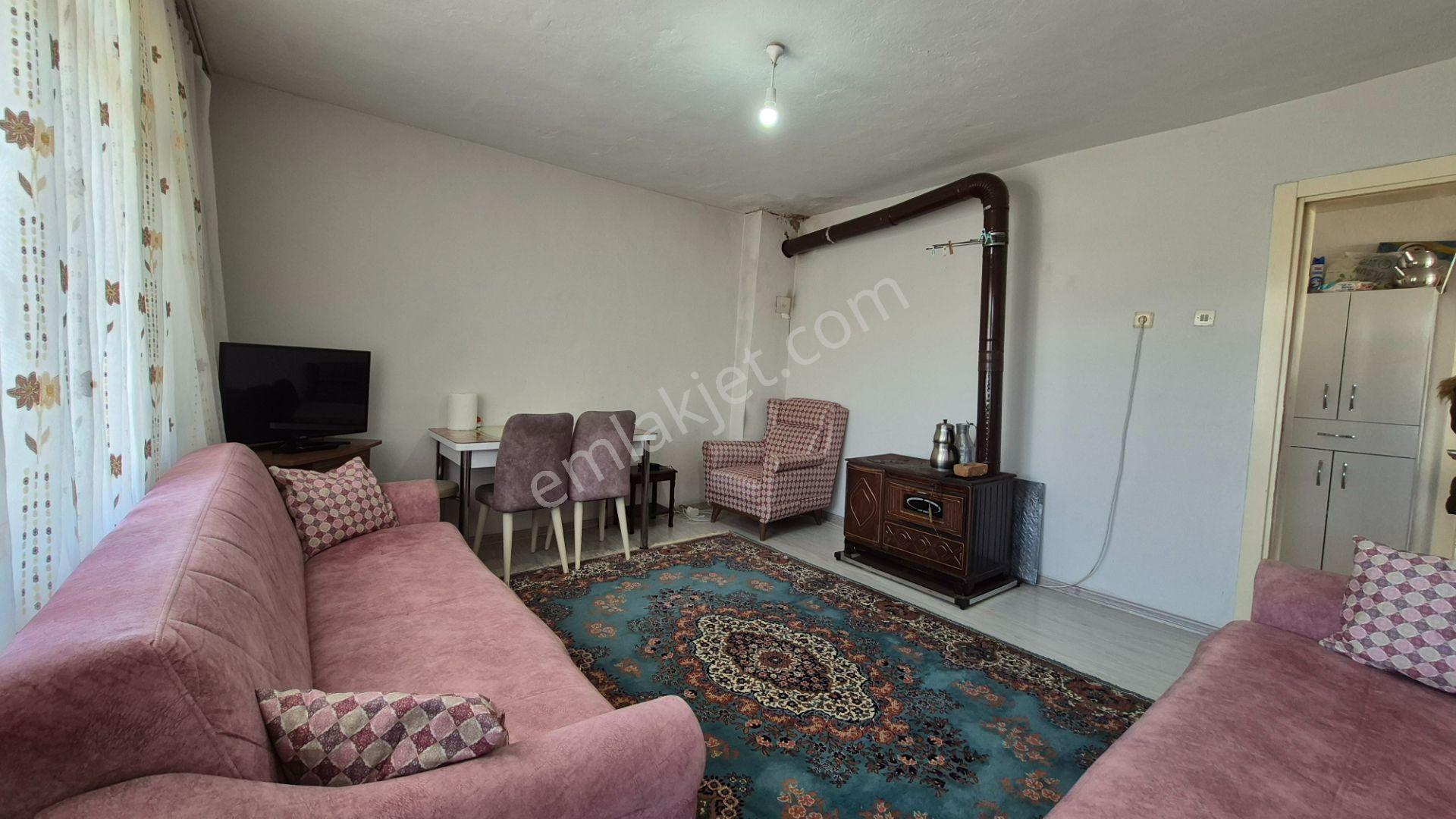 Remax Mavı'den Serdıvan Esentepe’de Göl Manzaralı Bahçelı Müstakıl Ev - Görsel 12