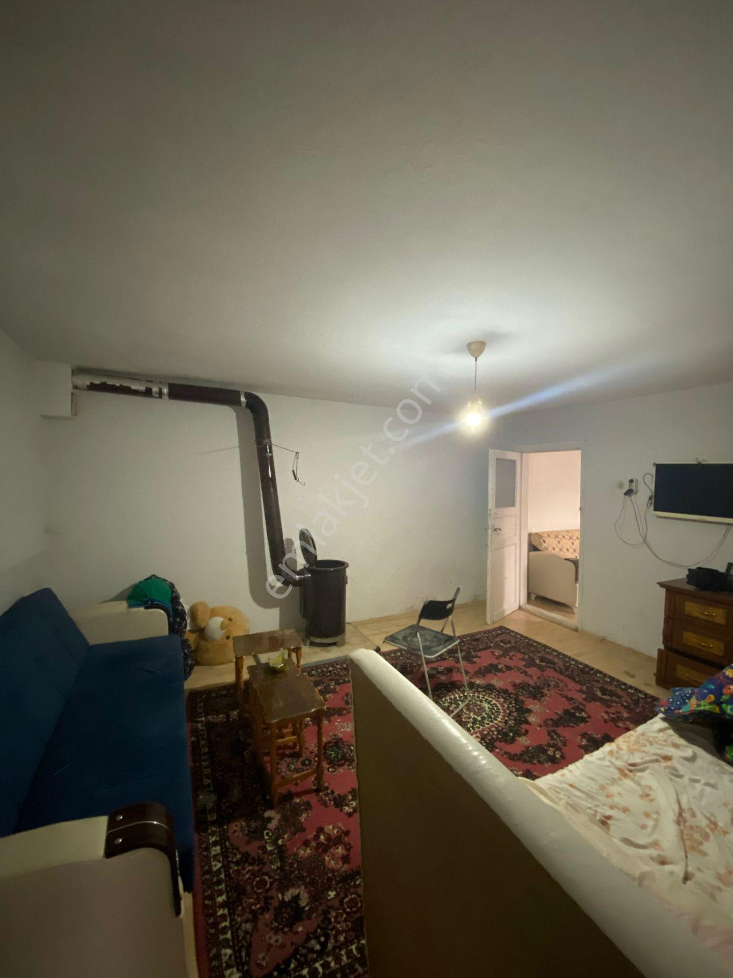 Remax Mavı'den Serdıvan Esentepe’de Göl Manzaralı Bahçelı Müstakıl Ev - Görsel 23