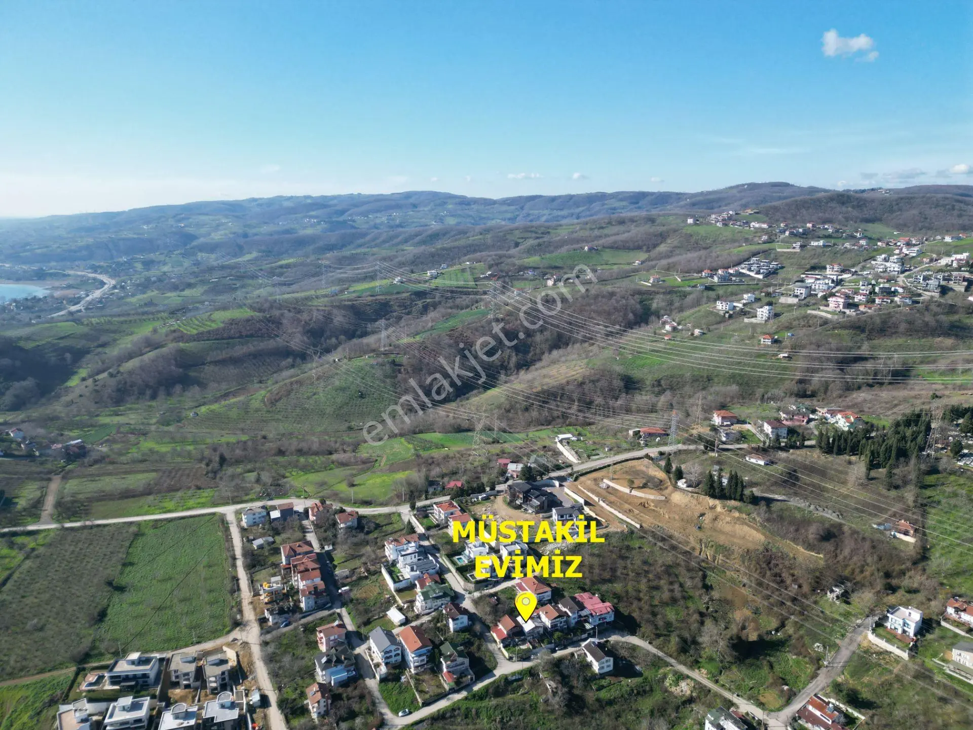 Remax Mavı'den Serdıvan Esentepe’de Göl Manzaralı Bahçelı Müstakıl Ev - Görsel 3