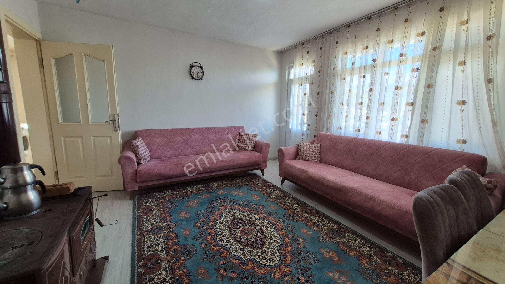 Remax Mavı'den Serdıvan Esentepe’de Göl Manzaralı Bahçelı Müstakıl Ev - Görsel 11