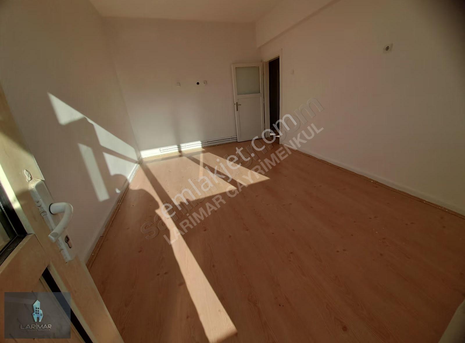 Larimar Gayrimenkulden Stadyumun Karsısında Kiralık 2+1 Daire - Görsel 10