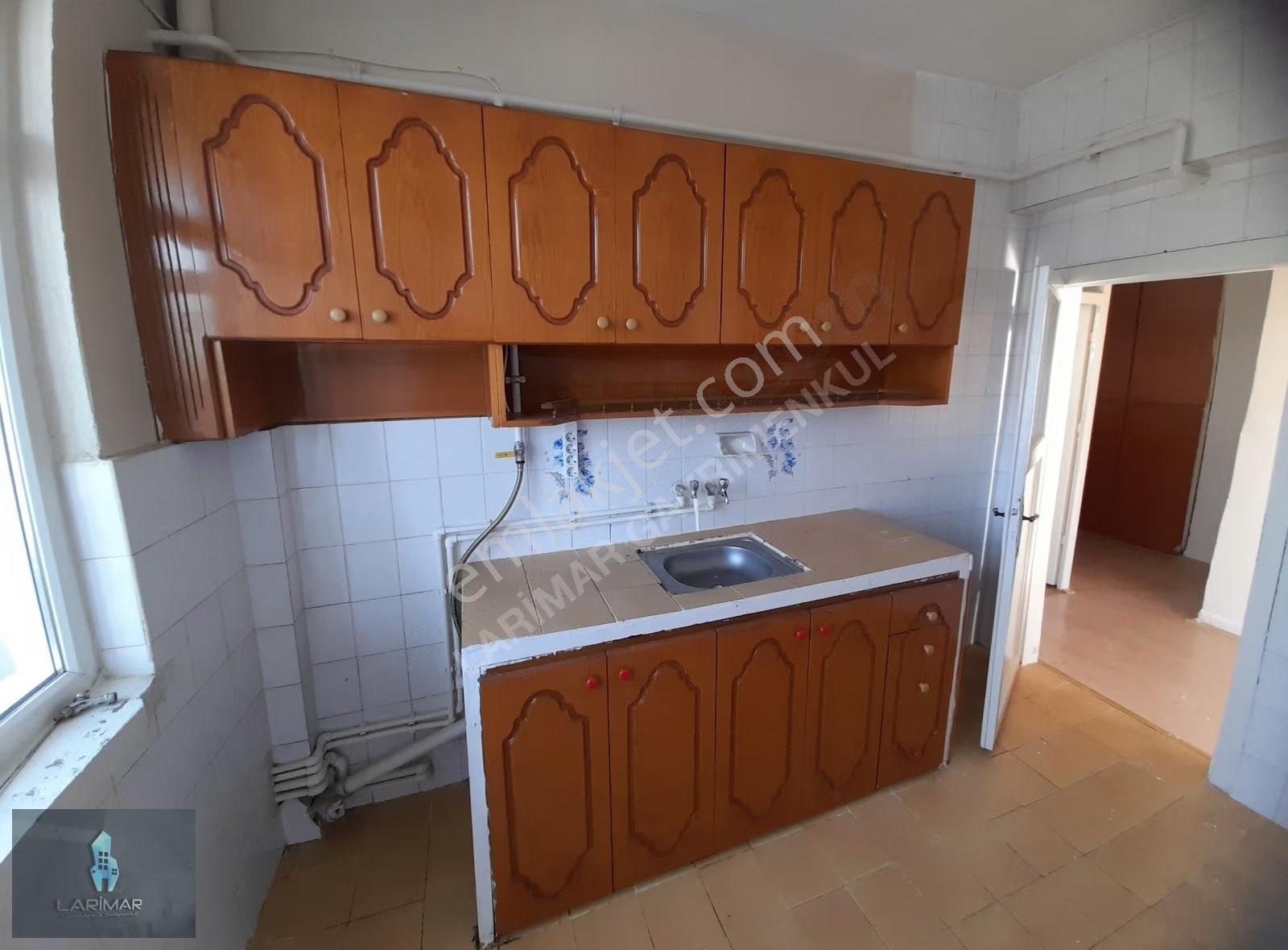 Larimar Gayrimenkulden Stadyumun Karsısında Kiralık 2+1 Daire - Görsel 11