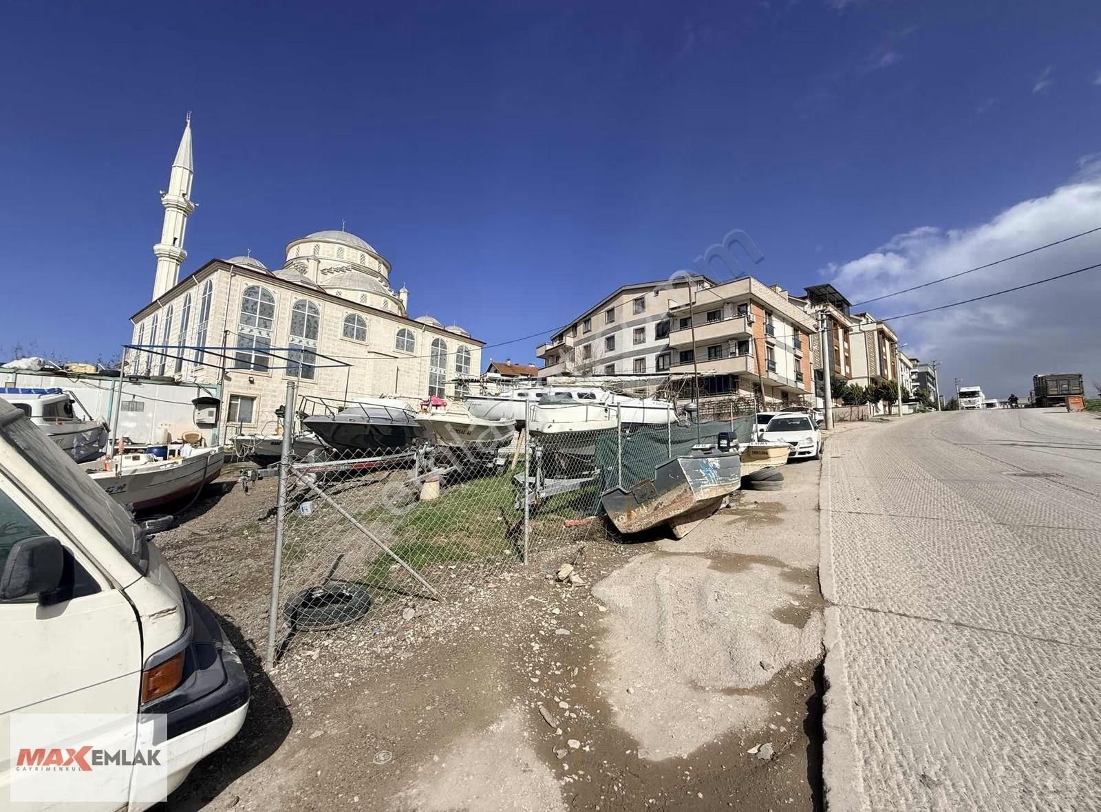 Cami Mah Resmi Yola Cephe 267 M2 Kira Getirisi Olan Satılık Arsa - Görsel 19