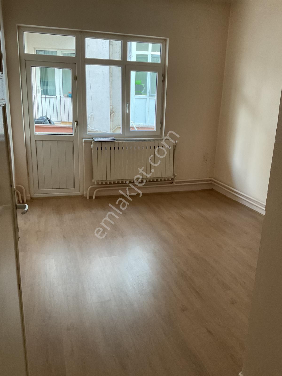 Bağlar Caddesi Üzerinde | Ön Cephe Güneşli 3+1 Ara Kat | Bakımlı - Görsel 5