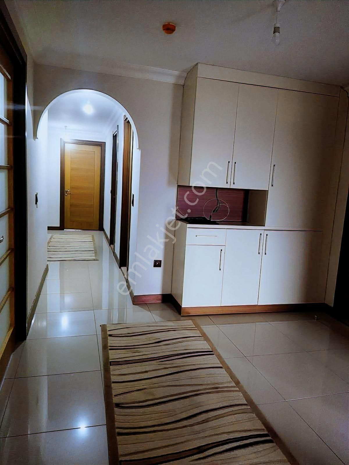 Truva Emlaktan 4+1( Eşyalı Kıralık Daıre ) - Görsel 4