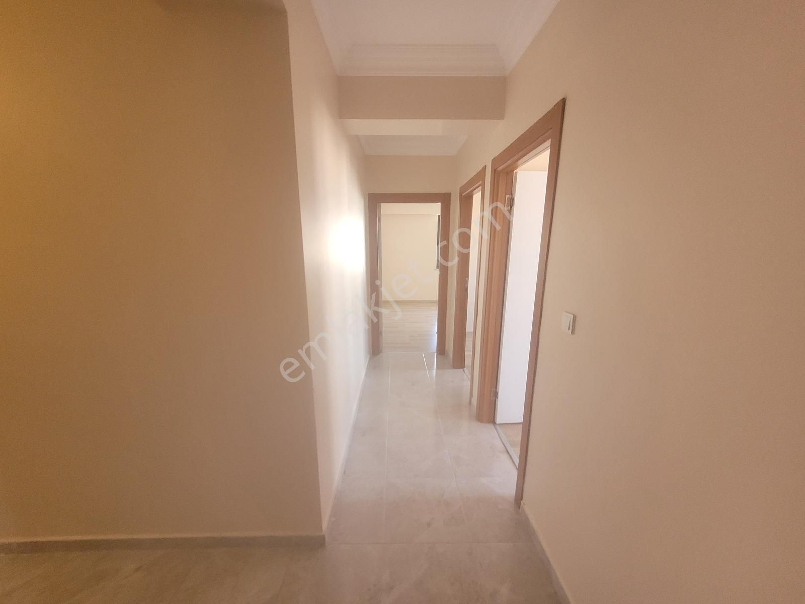 Butik Sitede Güvenlikli Otoparklı 4+1 Arakat Kiralık Daire - Görsel 4