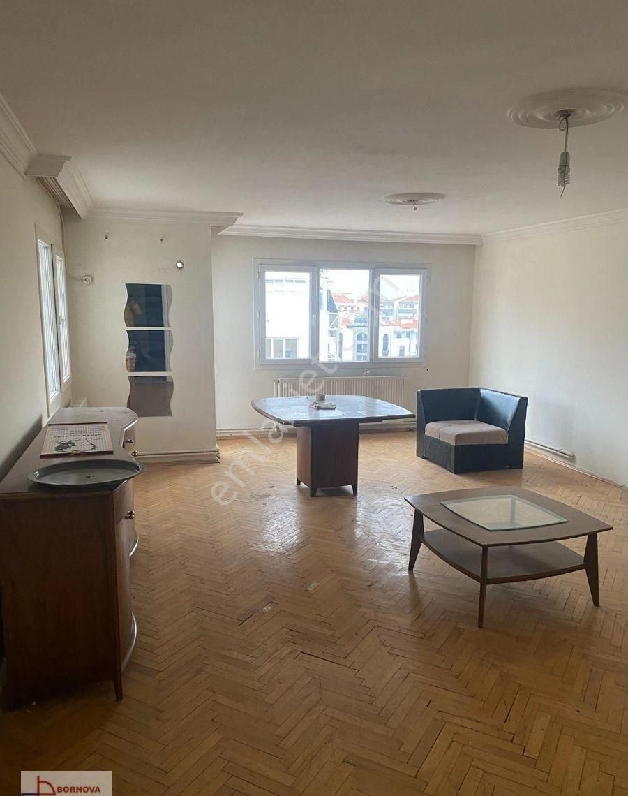 Haydar Aliyev Caddesinde 140 M2 Satılık 3+1 - Görsel 6