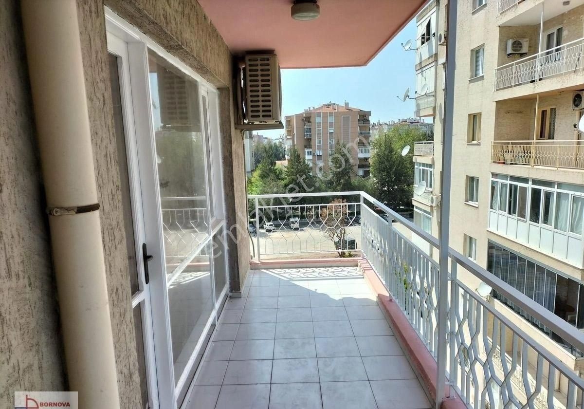 Mansuroğlu Telekom Yakını Ara Kat Bakımlı 3+1 - Görsel 11