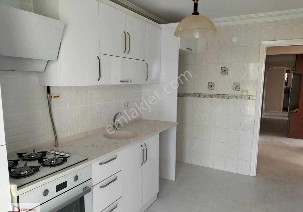 Mansuroğlu Telekom Yakını Ara Kat Bakımlı 3+1