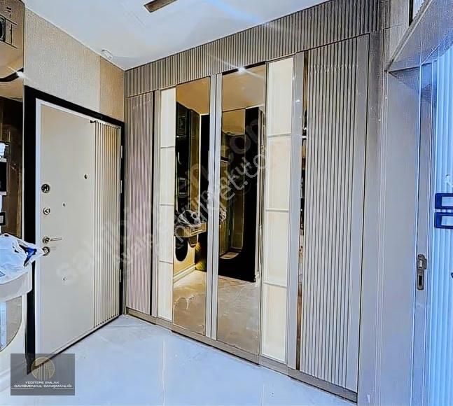 Yeditepe Emlak'tan Park Karşısı Şık Yapılı 3,5+1! - Görsel 11