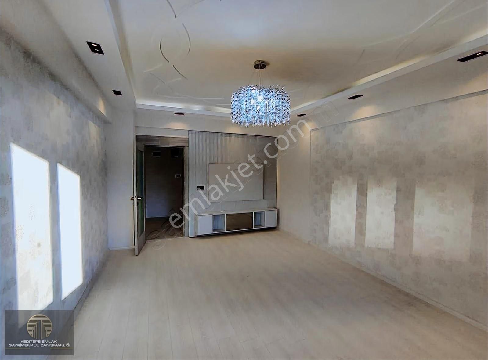 Yeditepe Emlak'tan Tramvay Yakını Lüx Yapılı 2,5+1 - Görsel 5