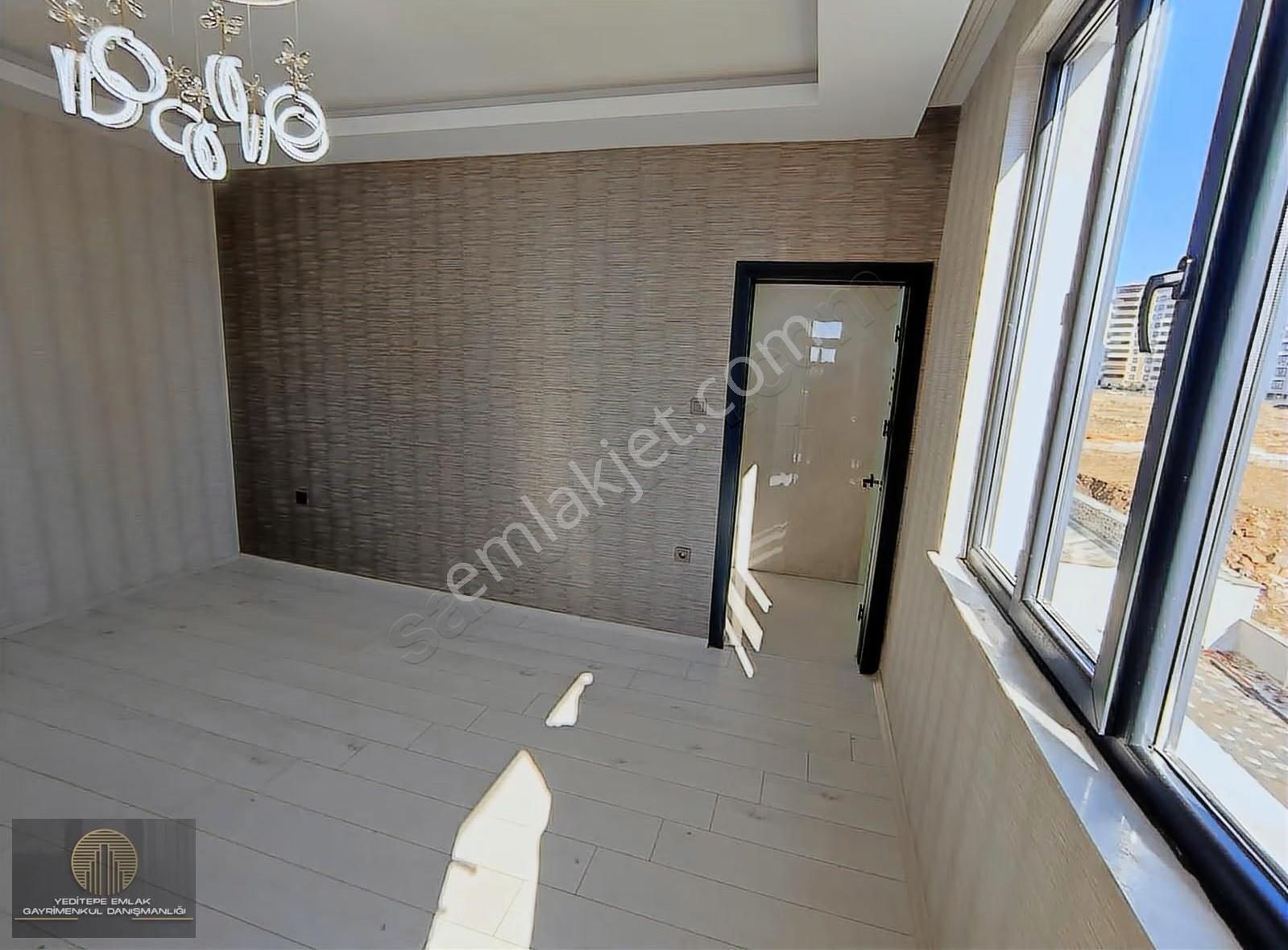 Yeditepe Emlak Mutlu Yaşam Tercih Edenlere Lüx Yapılı 3,5+1 - Görsel 14