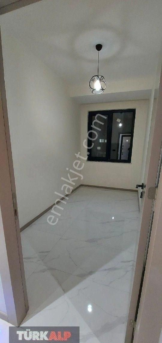 Denizli Şemiklerde Nazbayrakta 3+1 Satılık Daire - Görsel 12
