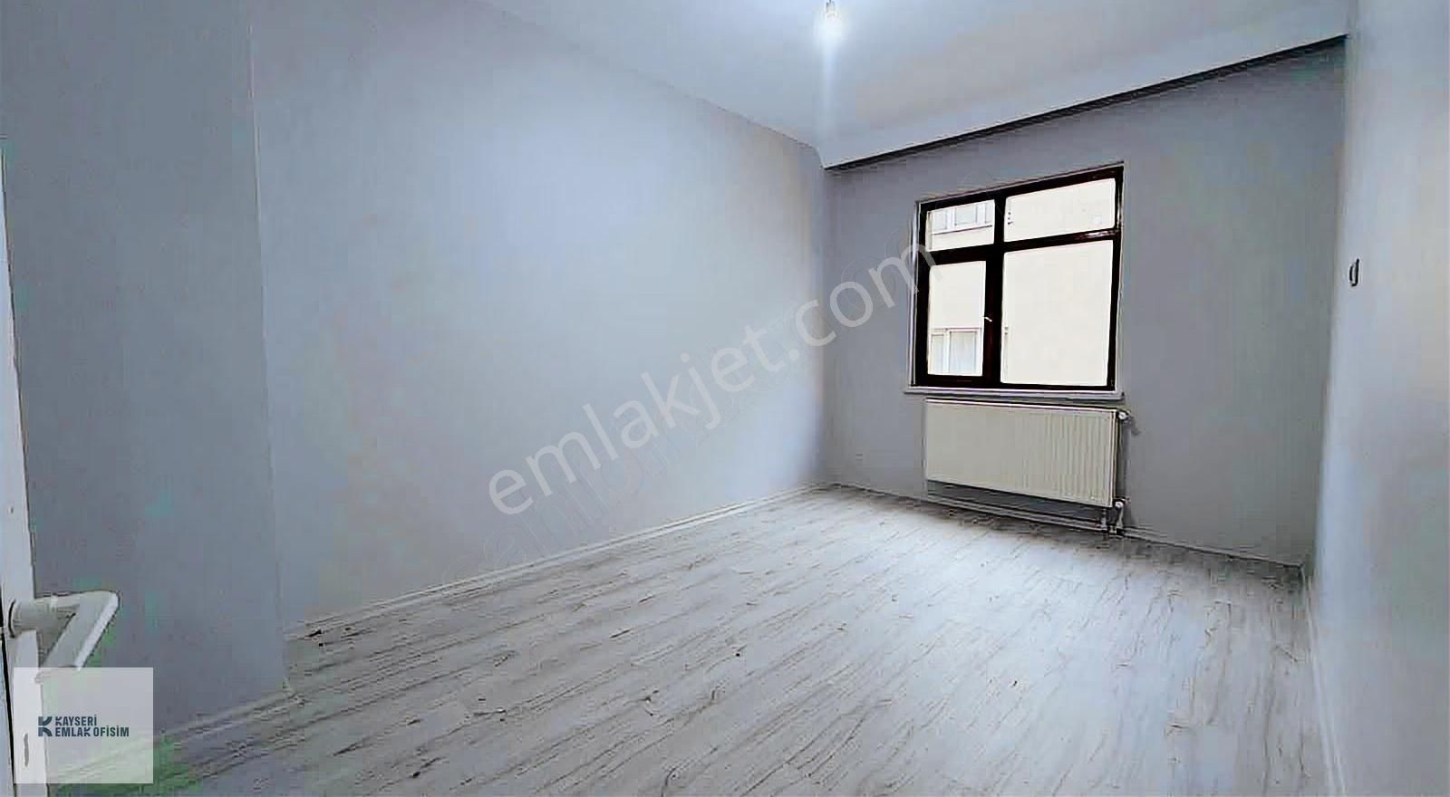 Yeni Mahalle De İçi Yapılı 3+1 Ara Kat Satılık Daire - Görsel 9