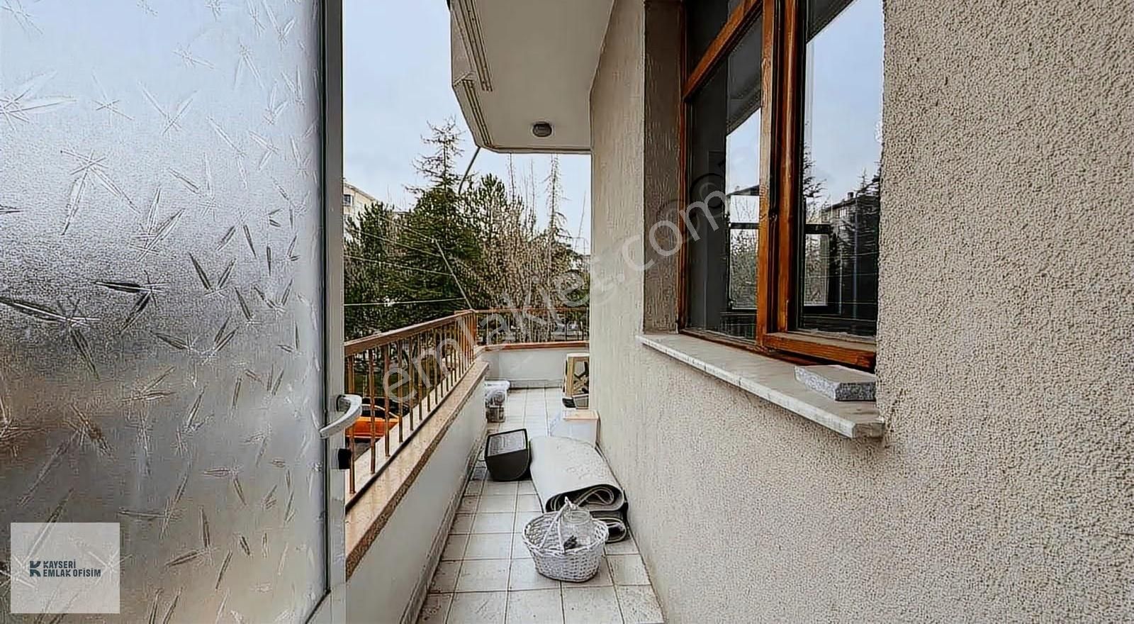 Yeni Mahalle De İçi Yapılı 3+1 Ara Kat Satılık Daire - Görsel 24