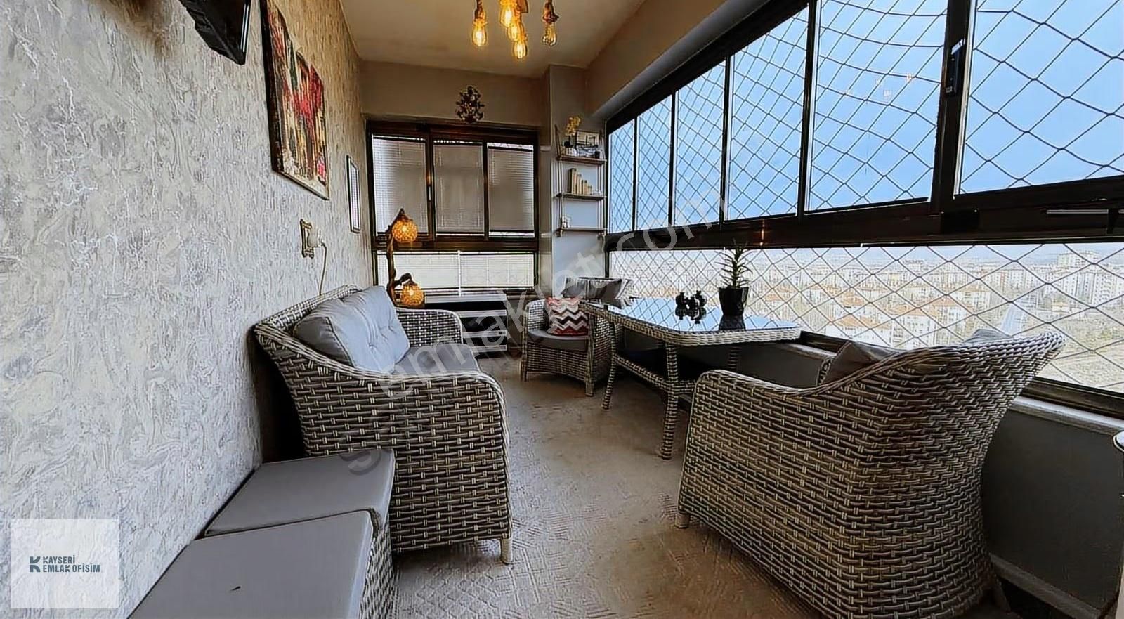 Emlak Ofisim Belsin Tınaztepe'de Ful Manzaralı Ultra Lüks Daire - Görsel 17