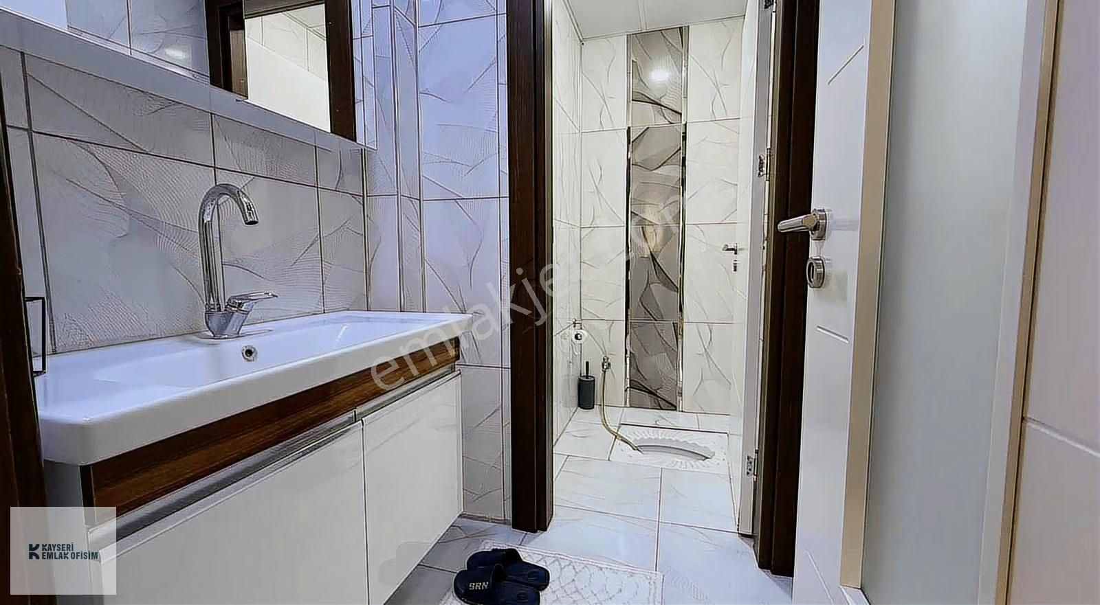 Emlak Ofisim Belsin Tınaztepe'de Ful Manzaralı Ultra Lüks Daire - Görsel 12