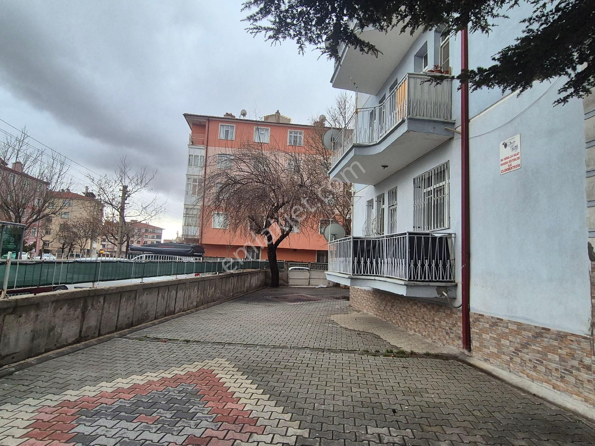 Orhan Gazi Den 3+1 Mehmeakif Mh.de Arakat Yalıtımlı Asansörlü Selçuklu Nüfus Müdürlüğü Yanı - Görsel 28