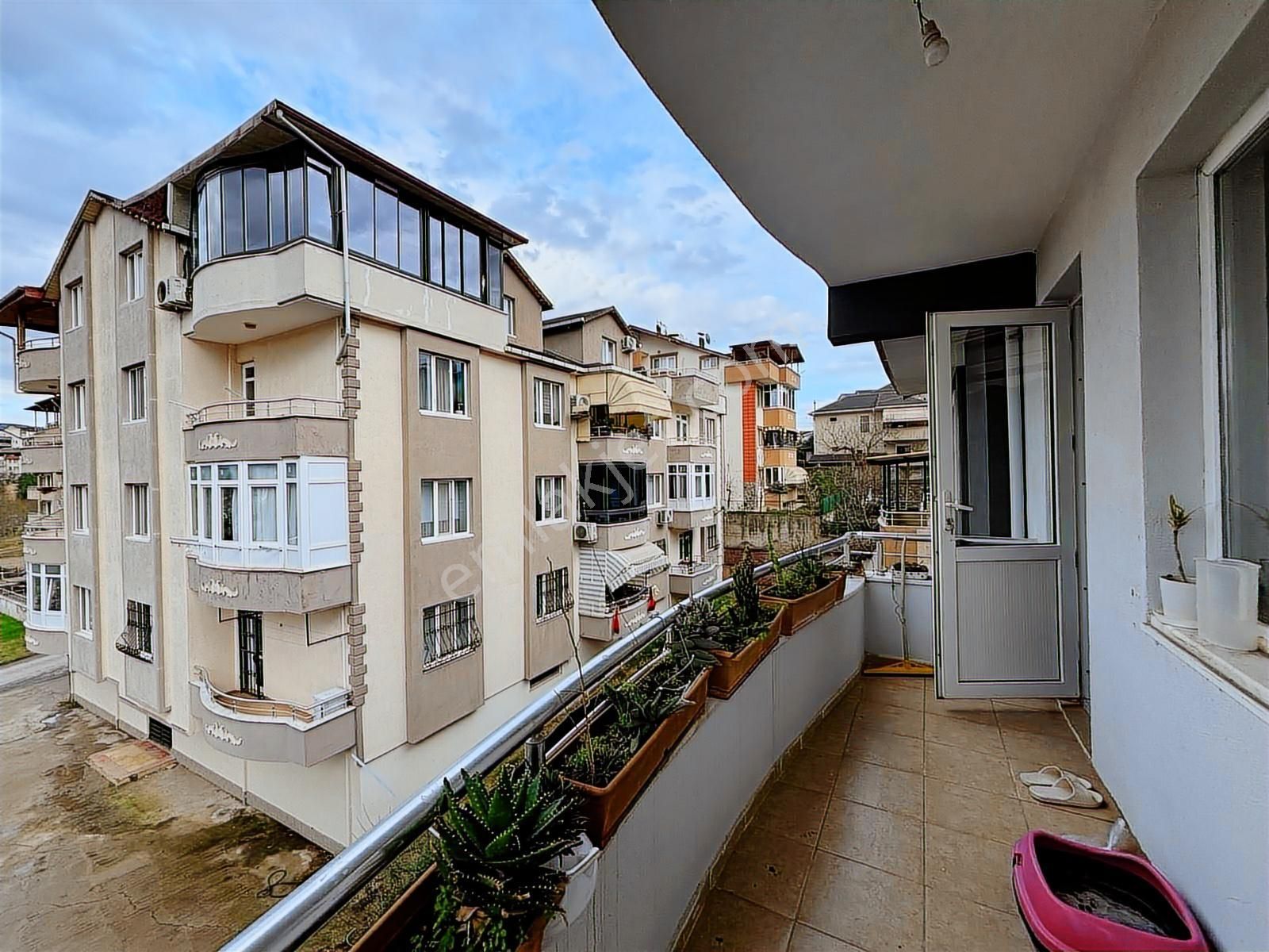 60 Evler Sahilde Körfez Manzaralı, Teraslı Satılık 3+2 Ç.dublex - Görsel 31