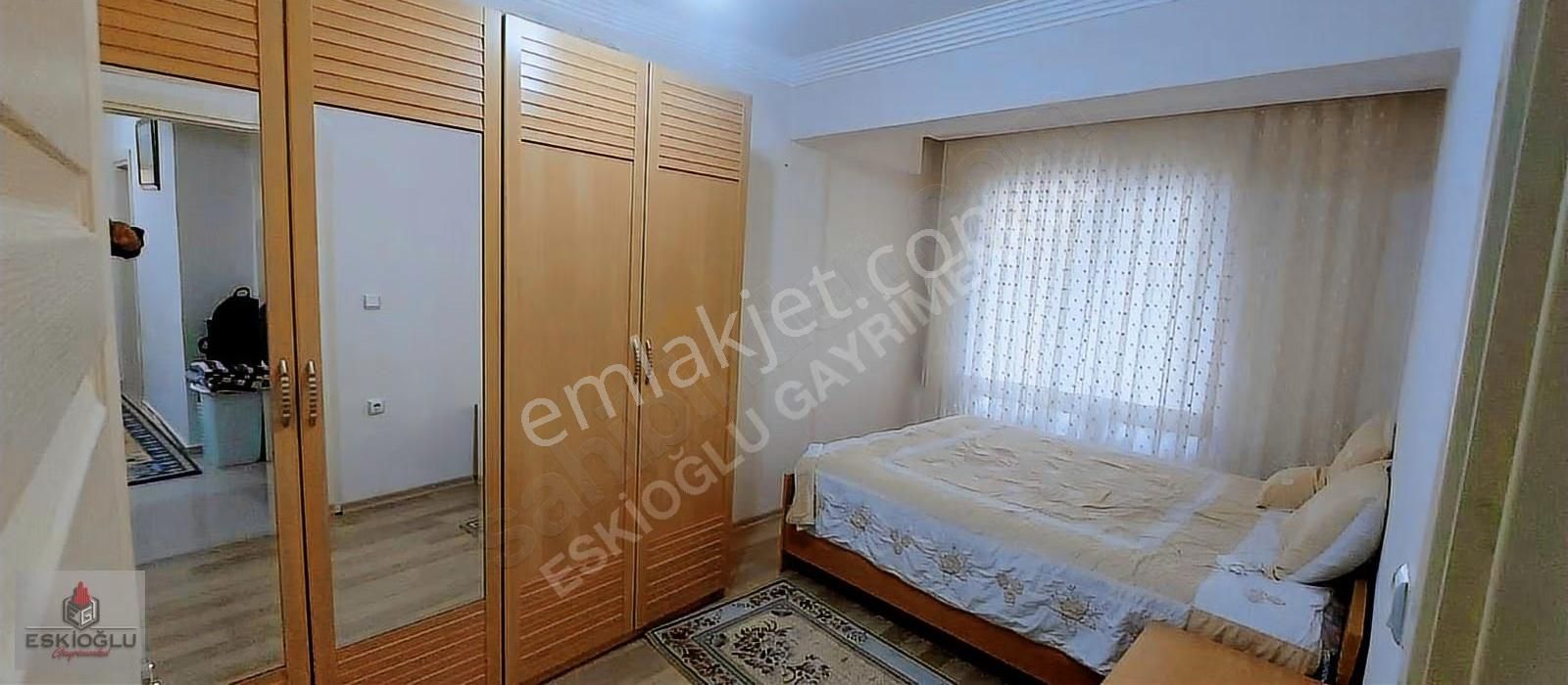 Üniversite. 32 Evler Plajına Kafelere 100 Metre (kapalı Mutfak) - Görsel 7