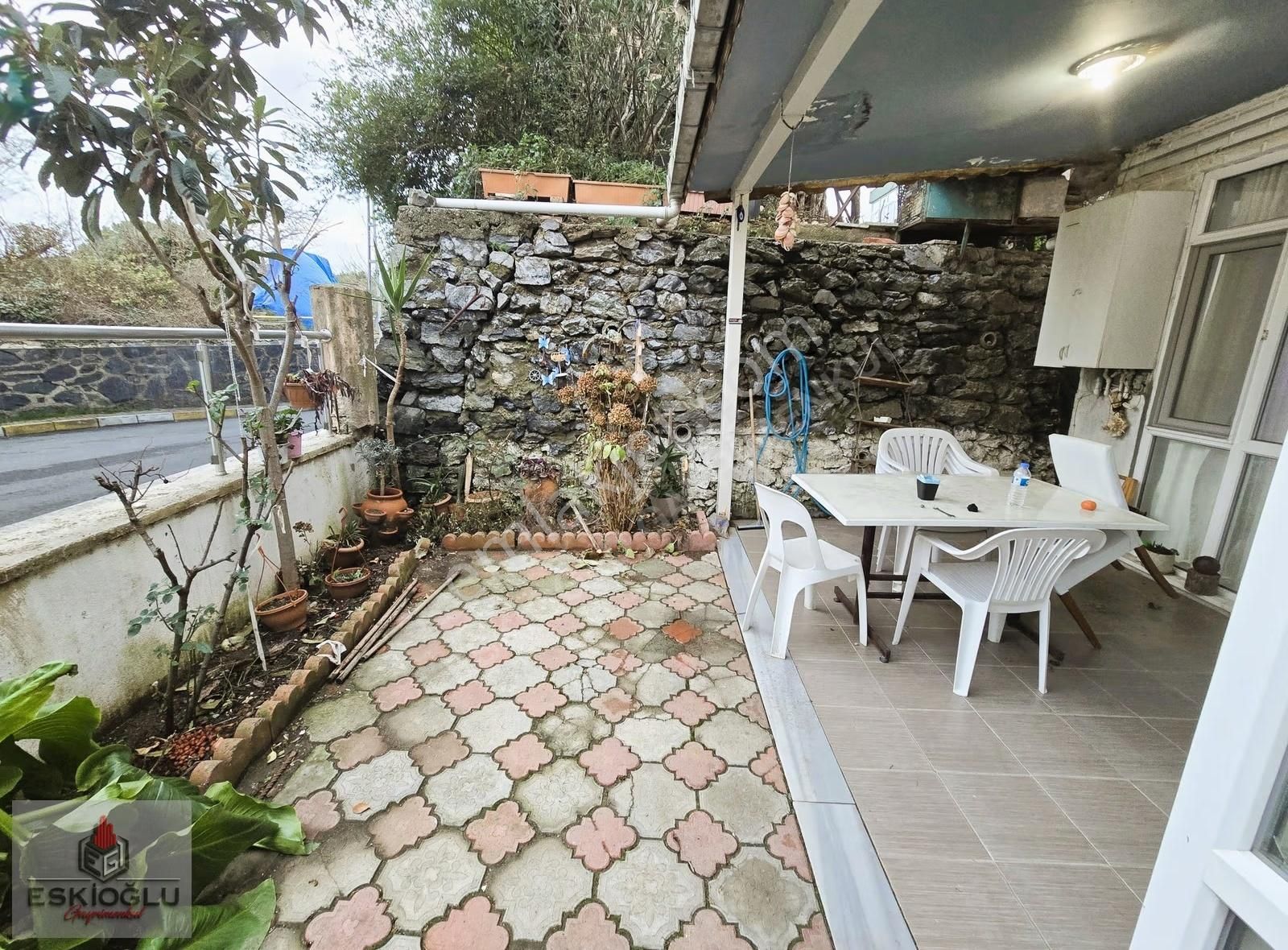Sarıyer Kilyos'ta Doğa Ve Deniz İle İç İçe Bahçeli 2+1 Daire - Görsel 2