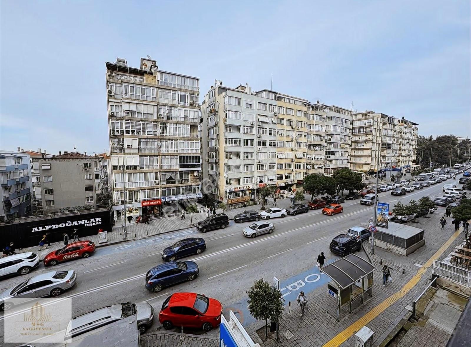 Msg'den İnönü Cadde Üzerinde Arakat Asansörlü - Otoparklı 3+1 - Görsel 25
