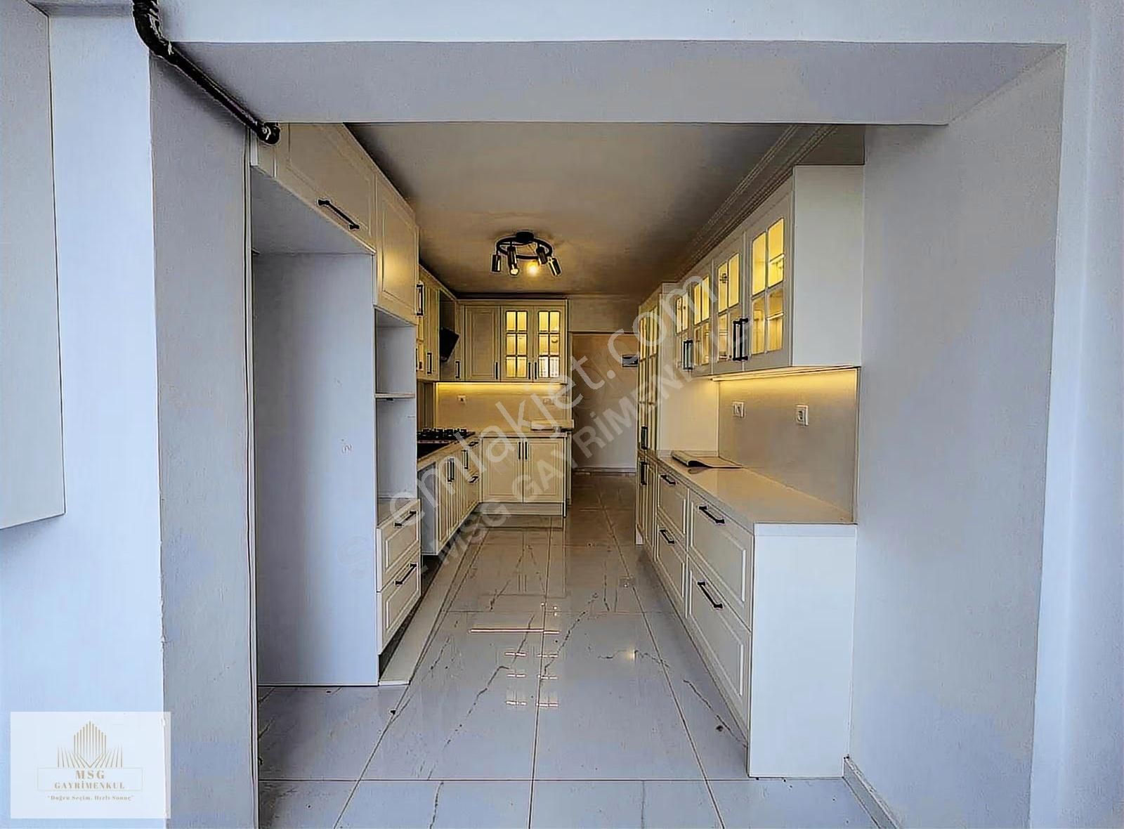 Msg'den İnönü Cadde Üzerinde Arakat Asansörlü - Otoparklı 3+1 - Görsel 33