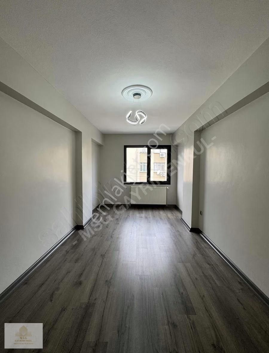 Msg'den Güzelyalı Ortaokulu Çarprazı Otoparklı 3+1 Lüks Daire - Görsel 3