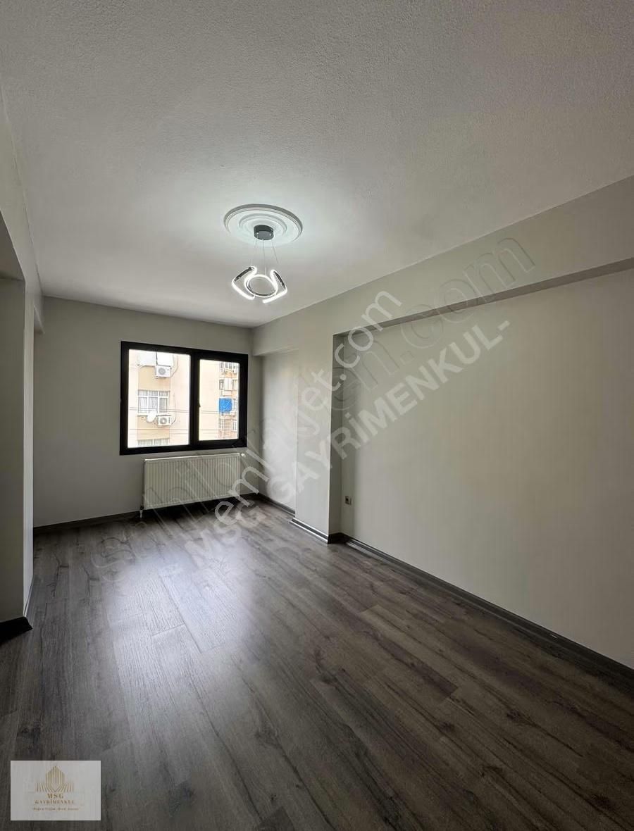 Msg'den Güzelyalı Ortaokulu Çarprazı Otoparklı 3+1 Lüks Daire - Görsel 2