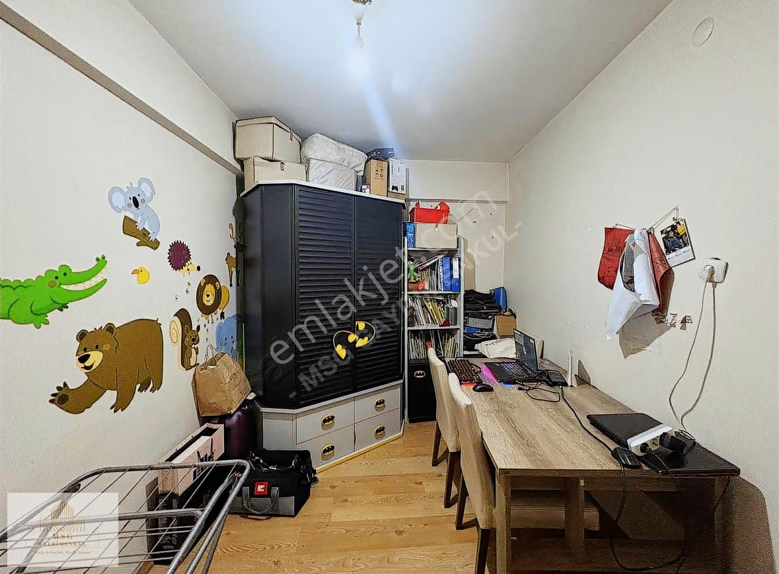 Msg'den Göztepe'de Cadde Yakını 3+1 Ara Kat Geniş Fırsat Daire - Görsel 8