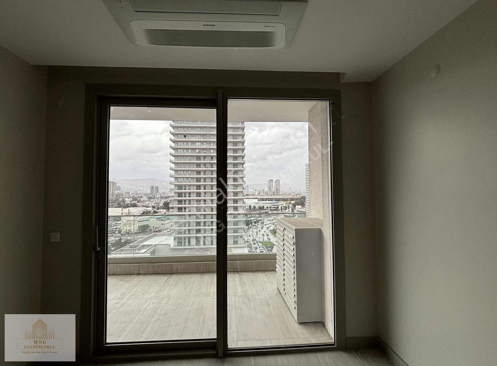 Msg'den Megapol'de Deniz Manzaralı Lüks 3+1 Rezidans Daire - Görsel 12