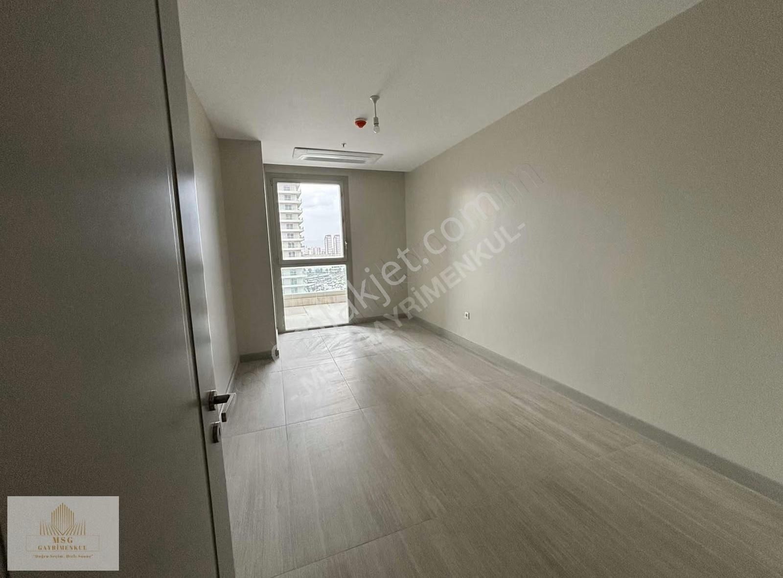 Msg'den Megapol'de Deniz Manzaralı Lüks 3+1 Rezidans Daire - Görsel 32