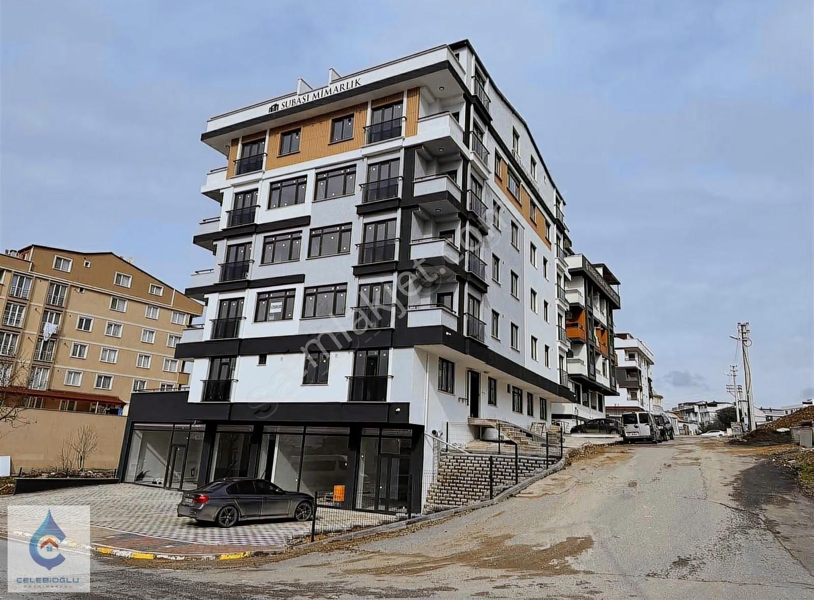 Çayırova Emek Mah. Mutlukent Yanı Satılık 2+1 Arakat Daireler