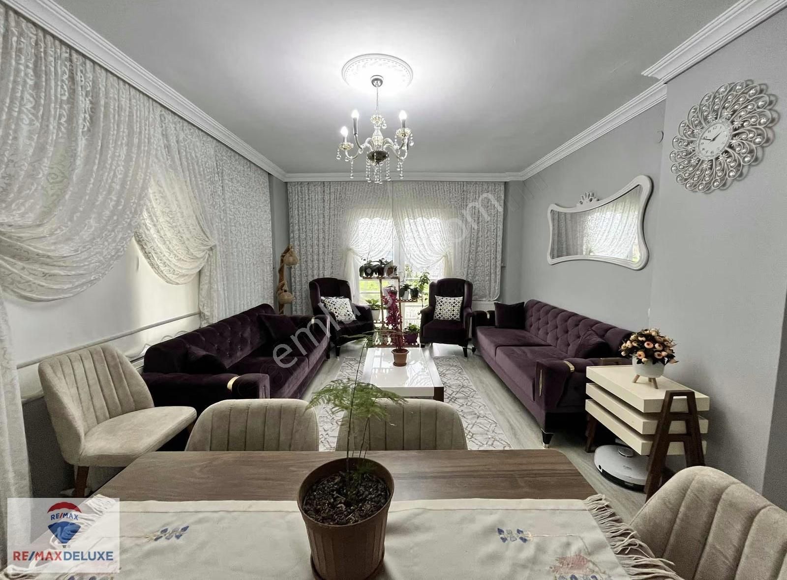 Yeşilova Gündoğdu Lalezar Sitesi'nde Satılık Y. Giriş 3+1 Daire - Görsel 3