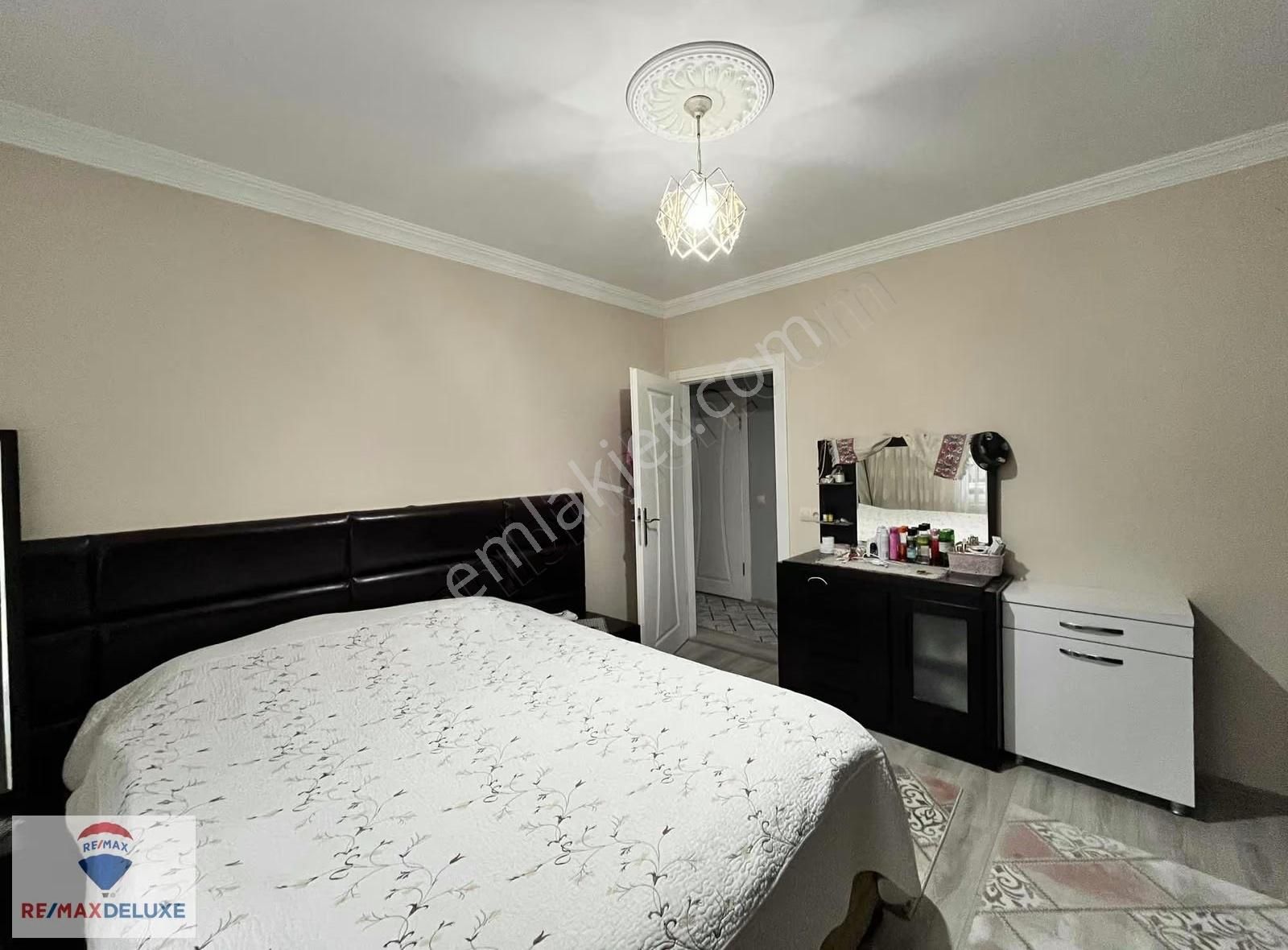 Yeşilova Gündoğdu Lalezar Sitesi'nde Satılık Y. Giriş 3+1 Daire - Görsel 18