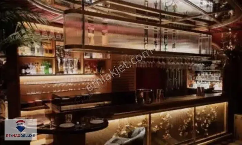 Yahyakaptan Bölgesinde Alkol Ruhsatlı Faal Durumda Restaurant