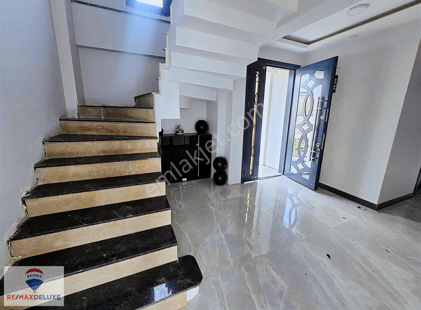 Kartepe Acısu'da Butik Sitede Müstakil Havuzlu Villa - Görsel 9