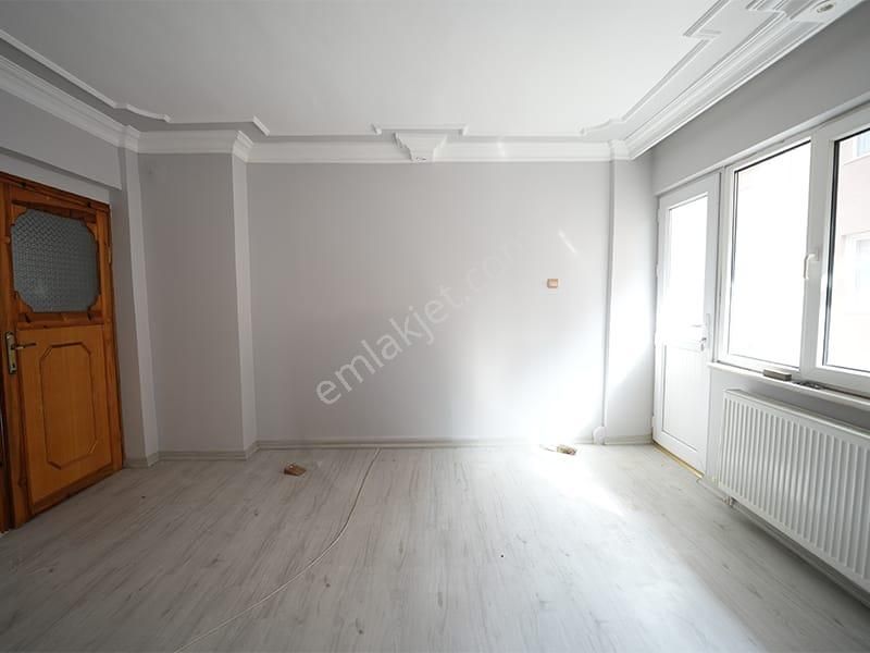 C21 Cius; 11 Eylül İlkokuluna Yakın Şehir Merkezinde 4+1 Ferah Daire - Görsel 8