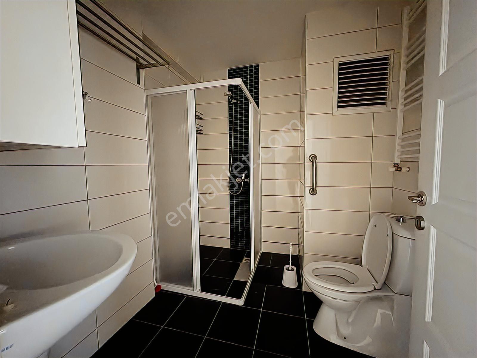 İhsaniyede Kiralık 2+1 Daire - Görsel 6