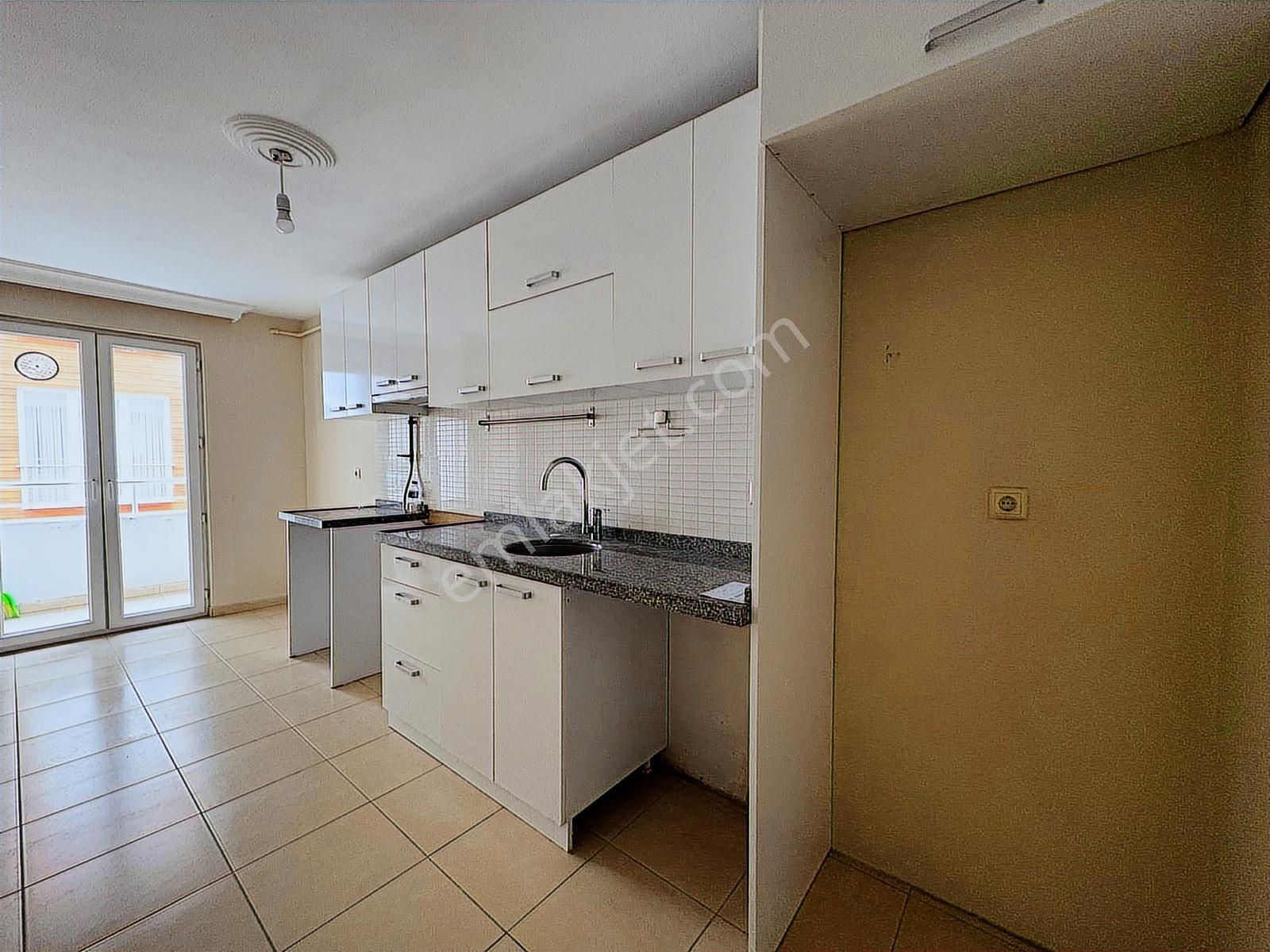 İhsaniyede Kiralık 2+1 Daire - Görsel 4